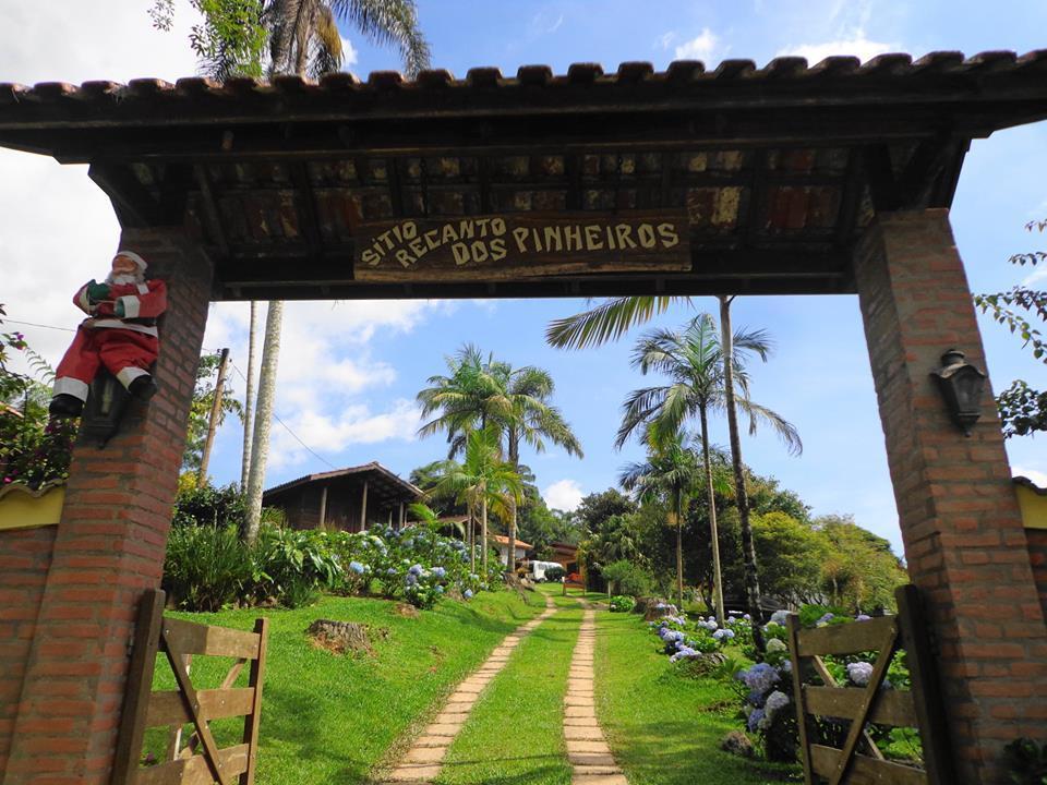 Pousada Recanto Dos Pinheiros Pilar do Sul エクステリア 写真