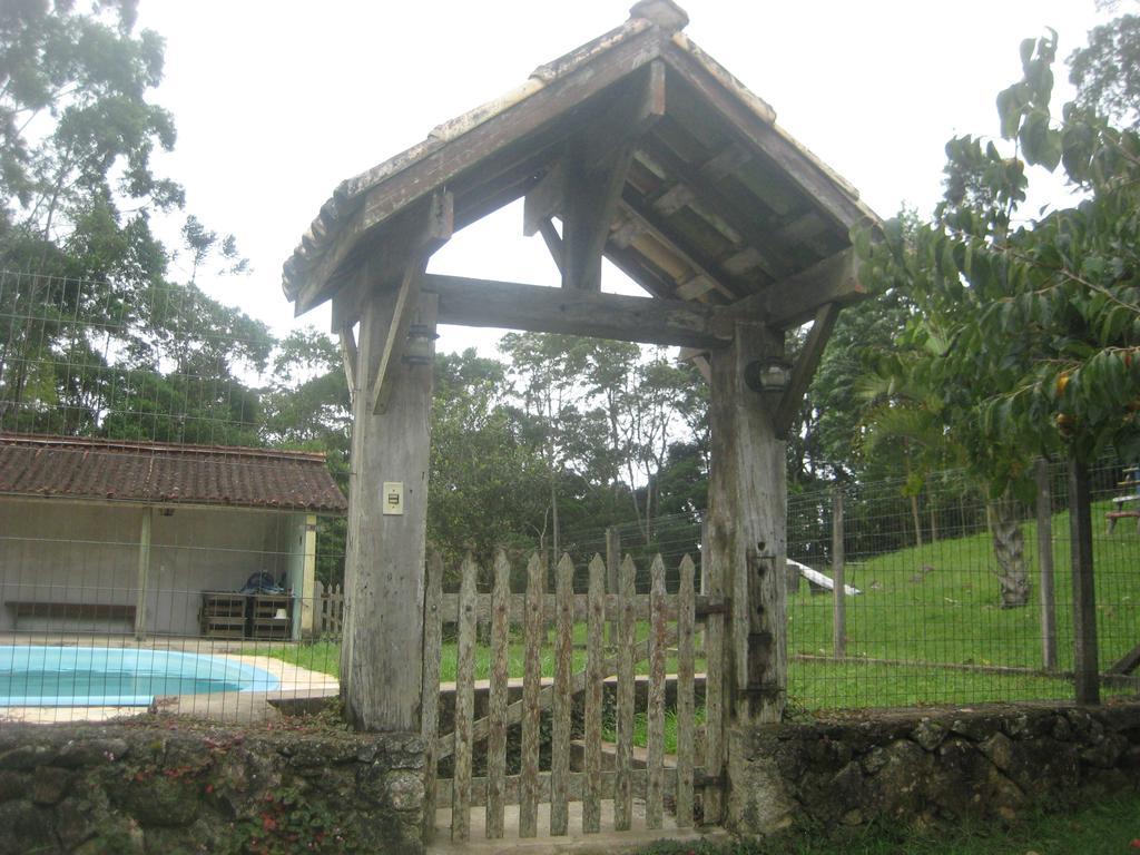 Pousada Recanto Dos Pinheiros Pilar do Sul エクステリア 写真